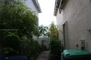 9631 NW 47th Terrace, Doral, FL 33178 - Photo 31