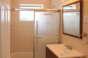 8321 Crespi Blvd, Miami Beach, FL 33141 - Photo 29