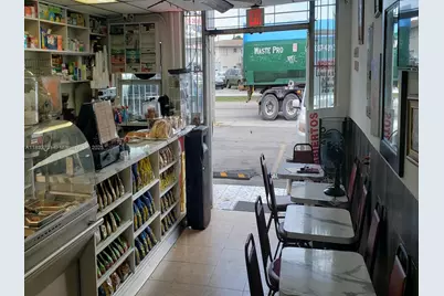 153 W 21st St, Hialeah, FL 33010 - Photo 13