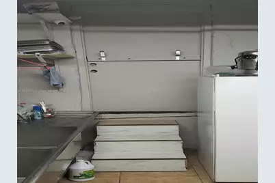 153 W 21st St, Hialeah, FL 33010 - Photo 23