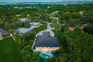 4800 Bay Point Rd, Miami, FL 33137 - Photo 3