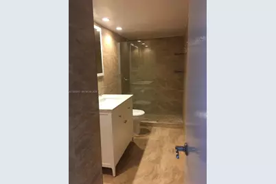 5700 Collins Ave #6J, Miami Beach, FL 33140 - Photo 21