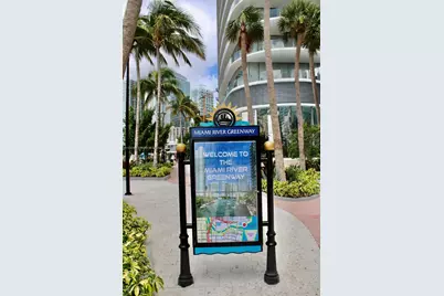 325 S Biscayne Blvd #3922, Miami, FL 33131 - Photo 29