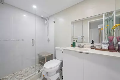 10185 Collins Ave #306, Bal Harbour, FL 33154 - Photo 13