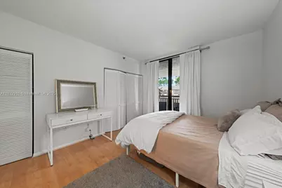 540 Brickell Key Dr #412, Miami, FL 33131 - Photo 17