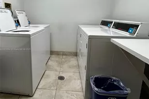 2801 NE 183rd St, Aventura, FL 33160 - Photo 11