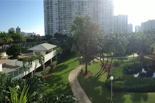 2801 NE 183rd St, Aventura, FL 33160 - Photo 3