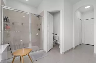 7936 SW 164th Pl, Miami, FL 33193 - Photo 27