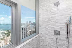 851 NE 1st Ave, Miami, FL 33132 - Photo 41