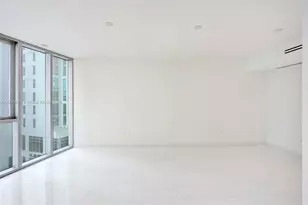 300 Biscayne Blvd Way, Miami, FL 33131 - Photo 11