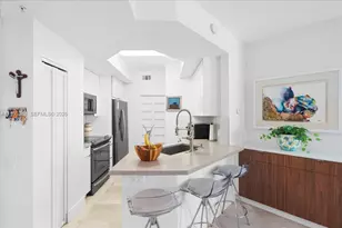 888 Brickell Key Dr, Miami, FL 33131 - Photo 11