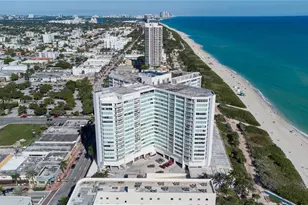 7135 Collins Ave, Miami Beach, FL 33141 - Photo 1