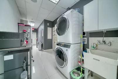 Beauty Salon For Sale in Pinecrest, Pinecrest, FL 33156 - Photo 19