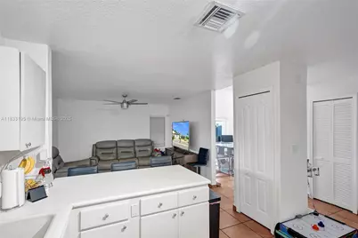 898 NW 131st Ave, Miami, FL 33182 - Photo 39