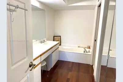 3530 Mystic Pointe Dr #1208, Aventura, FL 33180 - Photo 7