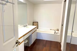 3530 Mystic Pointe Dr, Aventura, FL 33180 - Photo 7