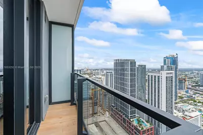 398 NE 5th St #4502, Miami, FL 33132 - Photo 15