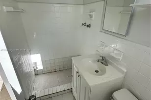 610 NE 12th Ave, Fort Lauderdale, FL 33304 - Photo 7