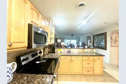 2841 NE 33rd Ct #104, Fort Lauderdale, FL 33306 - Photo 7