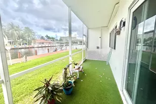 2841 NE 33rd Ct, Fort Lauderdale, FL 33306 - Photo 19