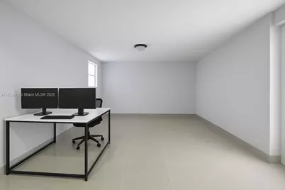 1320 NW 179th Ter, Miami Gardens, FL 33169 - Photo 13