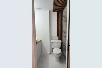 18051 Biscayne Blvd #1705, Aventura, FL 33160 - Photo 17