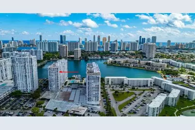 18051 Biscayne Blvd #1705, Aventura, FL 33160 - Photo 35