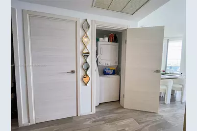 801 S Miami Ave #4204, Miami, FL 33130 - Photo 23