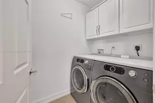 3001 NE 185th St, Aventura, FL 33180 - Photo 47