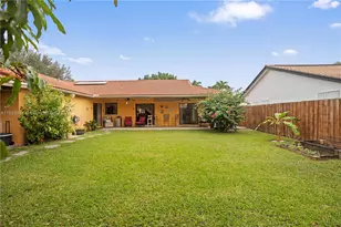 15824 Cotswold Ct, Davie, FL 33331 - Photo 39