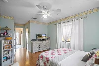 15824 Cotswold Ct, Davie, FL 33331 - Photo 29
