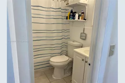 820 SW 11th Ave #15B, Hallandale Beach, FL 33009 - Photo 19