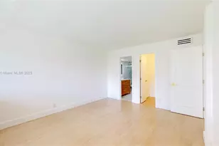 1333 E Hallandale Beach Blvd, Hallandale Beach, FL 33009 - Photo 29