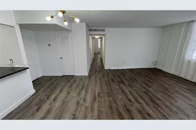 1020 Meridian Ave #201, Miami Beach, FL 33139 - Photo 13