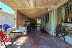 138 NW 34th St, Miami, FL 33127 - Photo 11