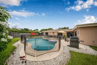 11193 SW 113 Ter, Miami, FL 33176 - Photo 33