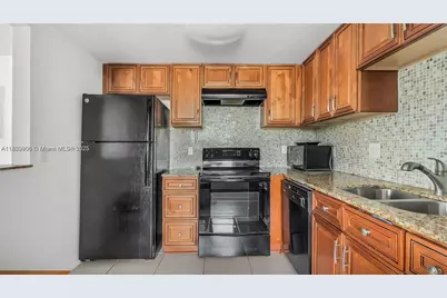 703 Brittany #O, Delray Beach, FL 33446 - Photo 7