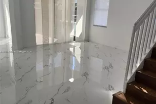 8465 NW 108th Path, Doral, FL 33178 - Photo 15