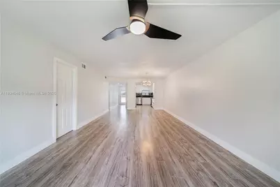 8901 S Hollybrook Blvd #109, Pembroke Pines, FL 33025 - Photo 7