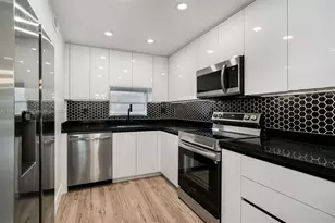 8901 S Hollybrook Blvd, Pembroke Pines, FL 33025 - Photo 1