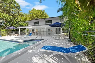 7865 SW 57th Ave, South Miami, FL 33143 - Photo 17