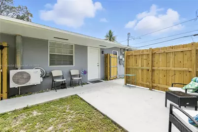 235-237 SW 12th St, Dania Beach, FL 33004 - Photo 15