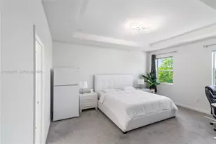 13612 SW 184th Ln, Miami, FL 33177 - Photo 15