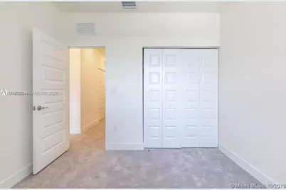 15842 NW 91 Ct #15842, Miami Lakes, FL 33018 - Photo 11