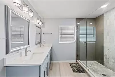 237 Santa Monica Ct, Cape Coral, FL 33904 - Photo 13