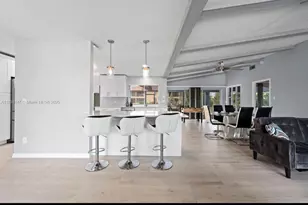 237 Santa Monica Ct, Cape Coral, FL 33904 - Photo 33