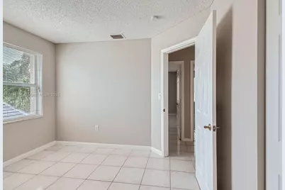 12700 SW 18th St, Miramar, FL 33027 - Photo 23