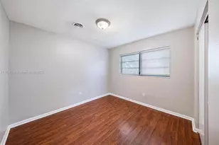 18900 NW 19th Ave, Miami Gardens, FL 33056 - Photo 17
