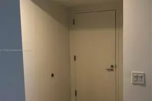 55 SW 9th St, Miami, FL 33130 - Photo 7