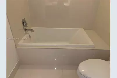 55 SW 9th St #3009, Miami, FL 33130 - Photo 13